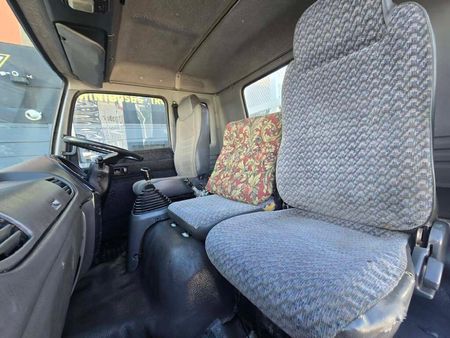 2008-Isuzu-FRR-500-Fc-Cc_9