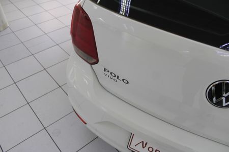 2021-Volkswagen-Polo-Vivo-COMFORTLINE_7