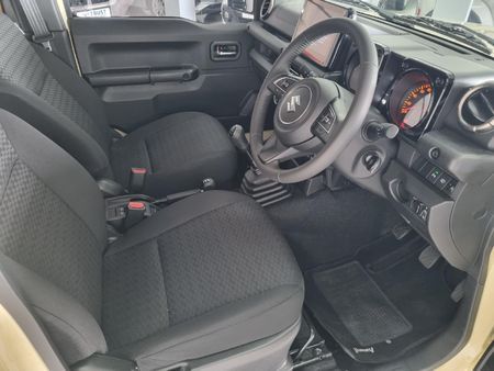2026-Suzuki-Jimny-15-GLX-AllGrip-5-Door_6