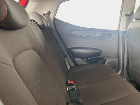 2023-Hyundai-Grand-i10-10-Motion_8
