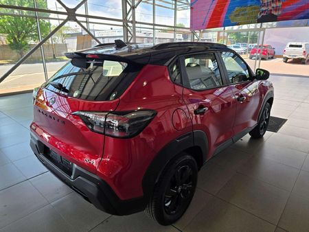 2026-Nissan-Magnite-Kuro-10T-CVT-Auto_15