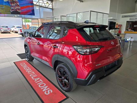 2026-Nissan-Magnite-Kuro-10T-CVT-Auto_16