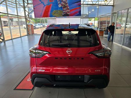 2026-Nissan-Magnite-Kuro-10T-CVT-Auto_3