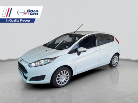 2017-Ford-Fiesta-10-EcoBoost-Ambiente-5-dr_0
