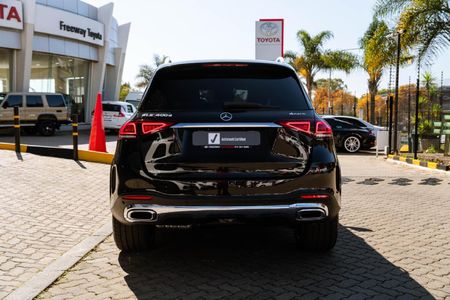 2021-Mercedes-Benz-GLE-400d-4Matic_5