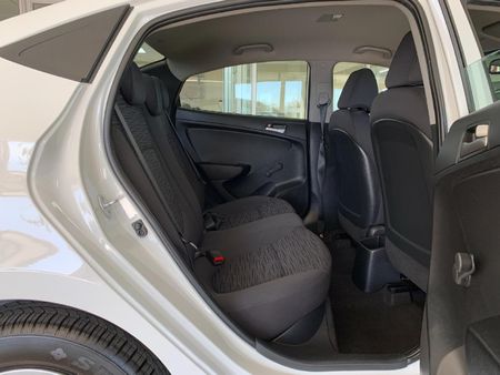 2018-Hyundai-Accent-16-GL-Motion_11