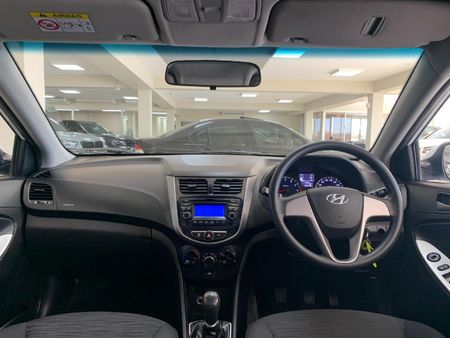 2018-Hyundai-Accent-16-GL-Motion_7