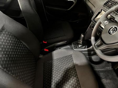 2026-Volkswagen-Polo-Vivo-14_4