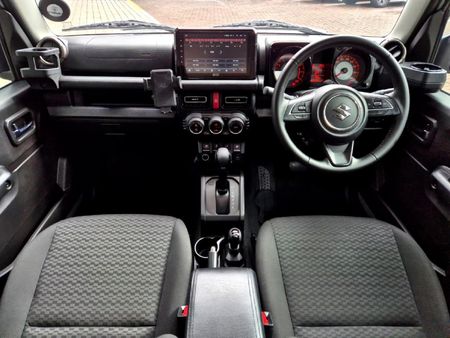 2023-Suzuki-Jimny-15-GLX-Auto_13