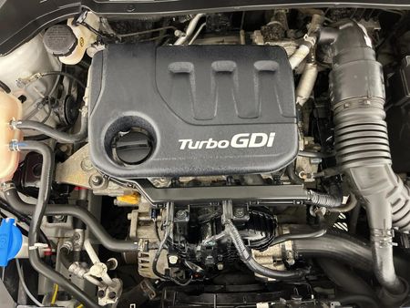2021-Hyundai-i20-10-TGDI-Fluid_3