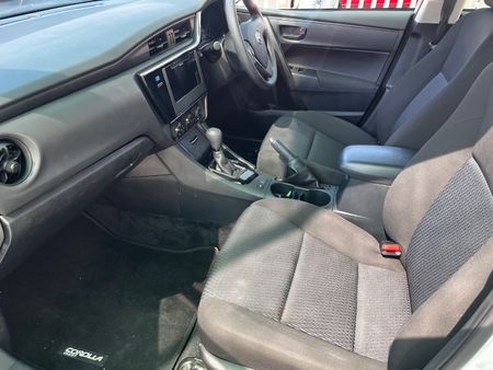 2023-Toyota-Corolla-Quest-18-Auto_17