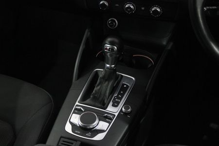 2019-Audi-A3-Sportback-14-TFSI-Auto-35-TFSI_9