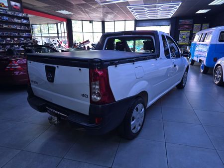 2018-Nissan-NP200-Nissan-NP200-15dCi-Safety-Pack_14