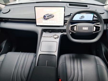2026-Geely-E5-Apex_9