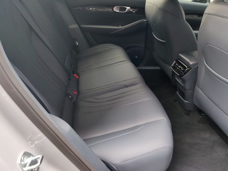 2026-Geely-E5-Apex_13