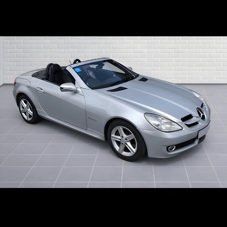 2011-Mercedes-Benz-SLK-200-Auto_0