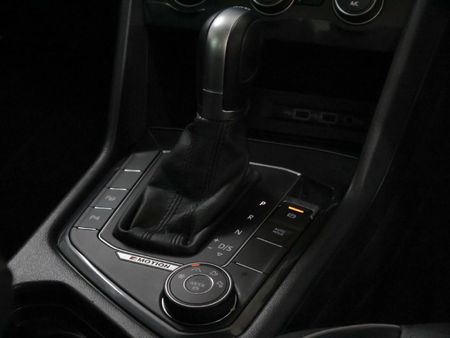 2018-Volkswagen-Tiguan-20-TDI-Comfortline-4Motion-Auto_14