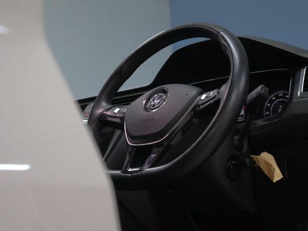 2018-Volkswagen-Tiguan-20-TDI-Comfortline-4Motion-Auto_15