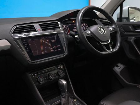 2018-Volkswagen-Tiguan-20-TDI-Comfortline-4Motion-Auto_19