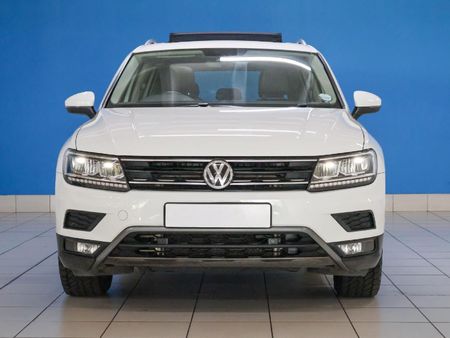 2018-Volkswagen-Tiguan-20-TDI-Comfortline-4Motion-Auto_4