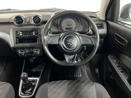 2021-Suzuki-Swift-12-GA_4