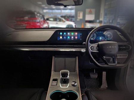2026-Omoda-C5-15T-Luxury-X_11