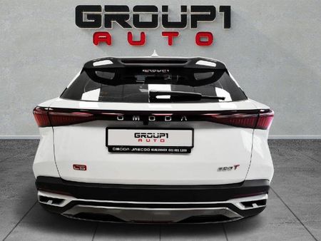 2026-Omoda-C5-15T-Luxury-X_3