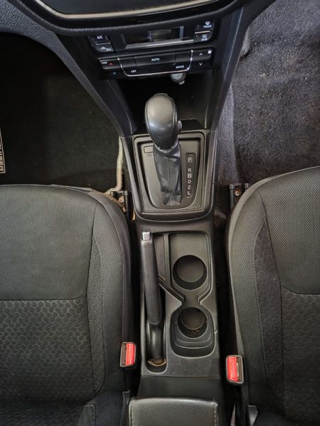 2022-Toyota-Urban-Cruiser-15-Xr-Auto_18
