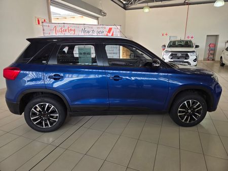 2022-Toyota-Urban-Cruiser-15-Xr-Auto_2