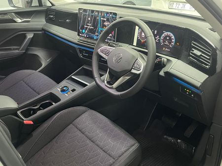 2026-Volkswagen-Tiguan-14TSI_6