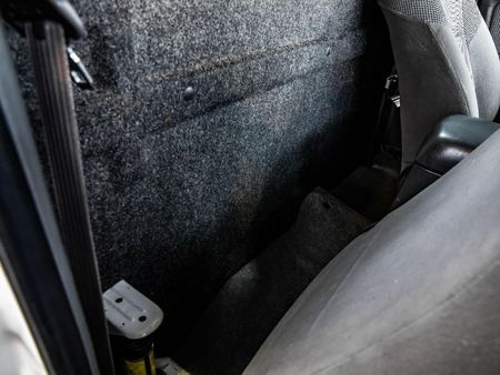 2016-Toyota-Hilux-30-D-4D-4x4-Legend-45-Single-Cab_9