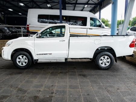 2016-Toyota-Hilux-30-D-4D-4x4-Legend-45-Single-Cab_4