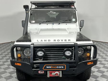 2013-Land-Rover-Defender-110-22D-Station-Wagon_14