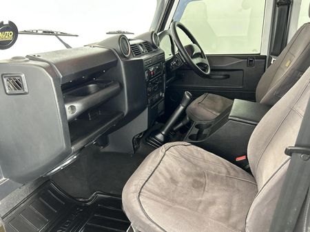 2013-Land-Rover-Defender-110-22D-Station-Wagon_8