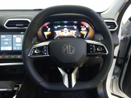 2026-MG-ZS-PRO-15T-Del-CVT-Auto_14
