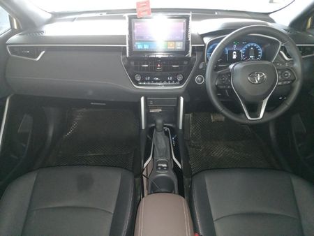 2026-Toyota-Corolla-Cross-18-XR-Hybrid_5