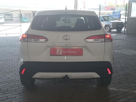 2022-Toyota-Corolla-Cross-18-XI_3