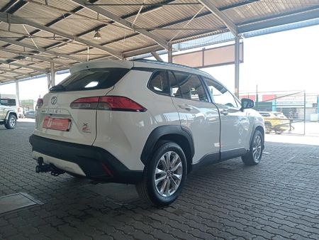 2022-Toyota-Corolla-Cross-18-XS_1