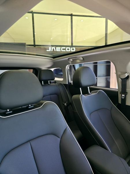 2026-Jaecoo-J5-15T-Glacier_15