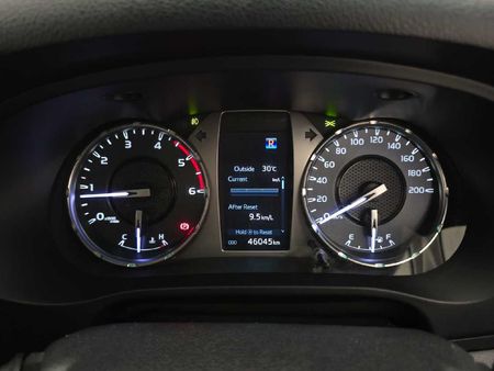 2024-Toyota-Hilux-24GD-6-4x4-Raider-X-Auto-Double-Cab_20
