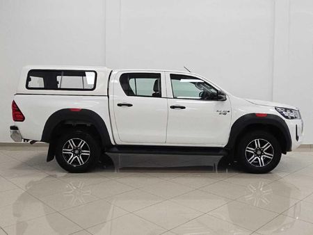 2024-Toyota-Hilux-24GD-6-4x4-Raider-X-Auto-Double-Cab_2