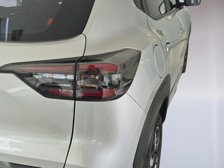 2026-Nissan-Magnite-10T-Acenta_11