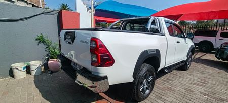 2023-Toyota-Hilux-24-GD-6-Raised-Body-SRX-Auto-Extended-Cab_6