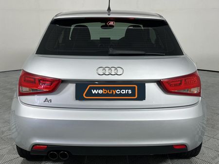 2012-Audi-A1-14-TFSI-3-dr-Ambition_16