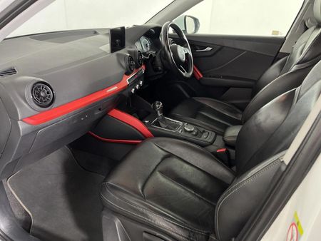 2019-Audi-Q2-20-TDI-Sport-Auto_8