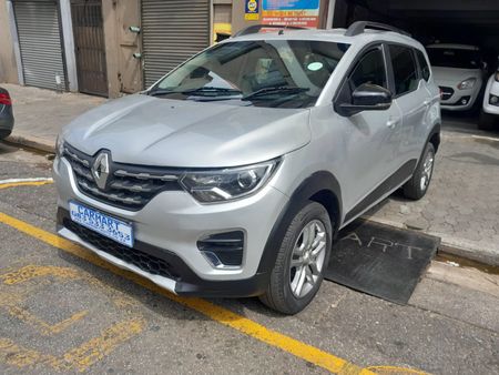 2022-Renault-Triber-10-Expression_3
