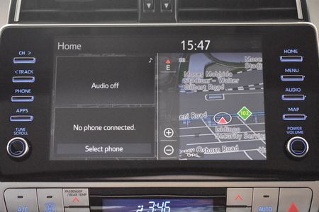 2022-Toyota-Land-Cruiser-Prado-28-GD-VX-L-Auto_19