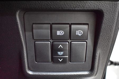 2022-Toyota-Land-Cruiser-Prado-28-GD-VX-L-Auto_24