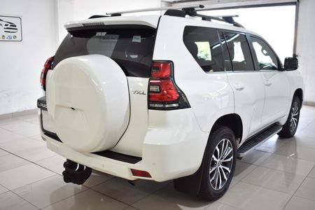 2022-Toyota-Land-Cruiser-Prado-28-GD-VX-L-Auto_6
