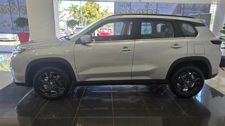 2026-Toyota-Urban-Cruiser-15-XR-Auto_0